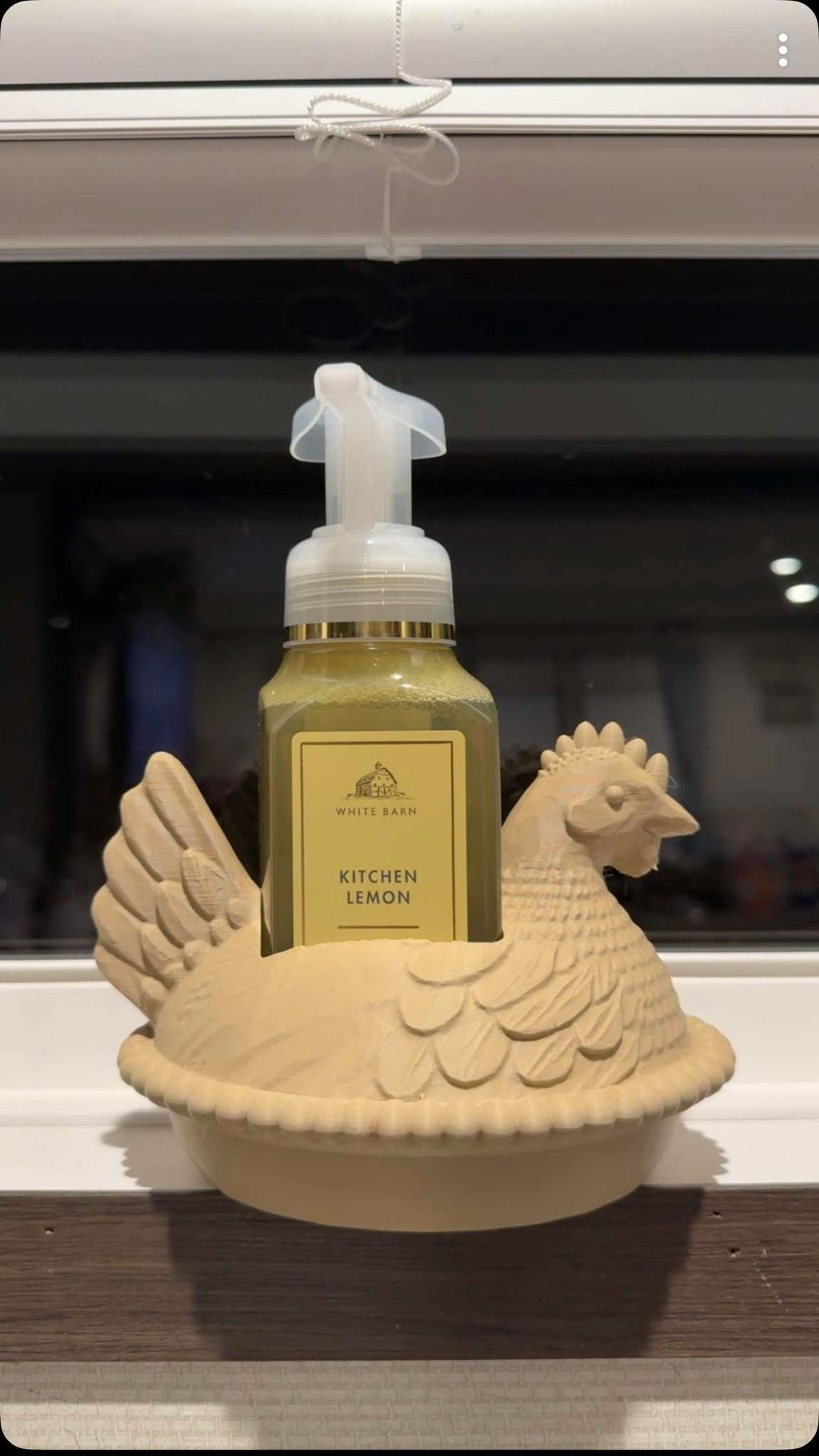 Chicken soap holder
